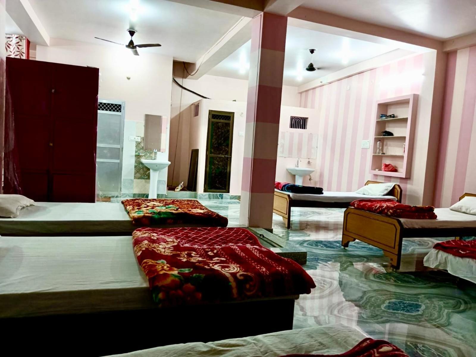 Trilok Residency - Dashashwamedh Varanasi Exterior foto